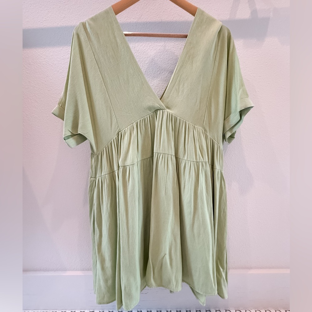 Mustard Seed Pastel Green Babydoll mini dress w: tassel tie Medium spring boho